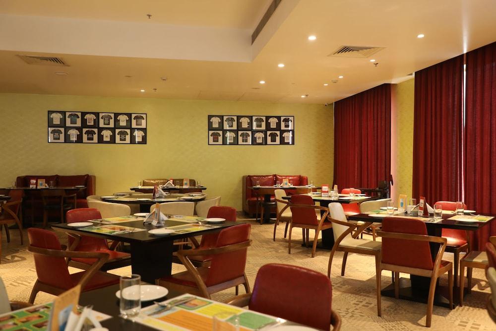 เลมอน ทรี พรีเมียร์ ปัตนา Hotel ปัฏนา ภายนอก รูปภาพ